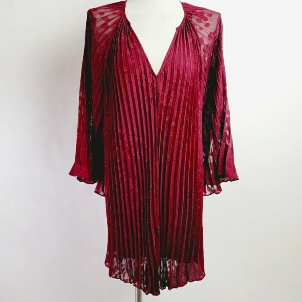 ANTHROPOLOGIE Burgundy Maroon Toulon Pleated Mini Dress Small Like New - Picture 5 of 8